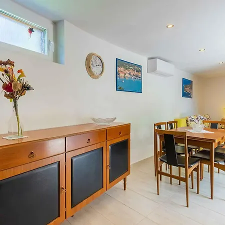 In - Insel 47403 Holiday home *